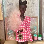 JanBrady - @dollsinc30 - Instagram