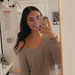 Janelle Burroughs - @janellekathryn17 - Instagram