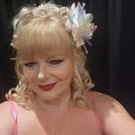 Jan Crispin - @jan.crispin.5 - Instagram