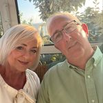Jan Johnson - @janshedgerowshome - Instagram
