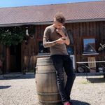 Jan Killian - @jankillian9 - Instagram