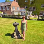 Jane Oates - @jane.oates - Instagram