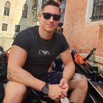 Jan - @janpower92 - Instagram