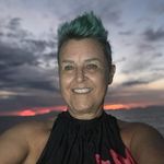 Jana Stanfield - @jana_stanfield - Instagram