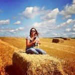 Jane Thatcher - @thatch209 - Instagram