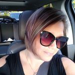 Jana Everett - @greyhoundboxer - Instagram