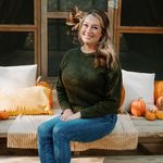 Jana Lyons - @janamlyons10 - Instagram