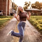 Jana Stone - @janastone30 - Instagram