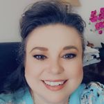 Jana Wallace - @mama_wallace01 - Instagram