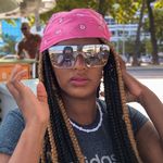 Janaina Siqueira - @janaina.brown - Instagram
