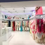 Jane Asiedu Fashion - @jane_asiedu_fashion_ibz - Instagram