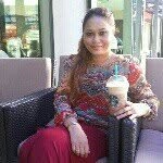 Miss Bee - @janeasmara - Instagram