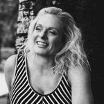 Jane Bailey - @janebaileyyoga - Instagram