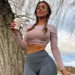 @janebeebee4989 - Instagram