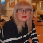 Jane Blackburn - @cherry_rainbows - Instagram