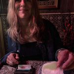 Janet Brayton - @afunnylitlthing - Instagram