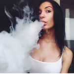 @jane_cloud - Instagram