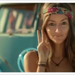 Jenny Charalampidis - @janecoons_ - Instagram