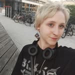 Jane Cullen - @bialylisl - Instagram