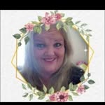 Jane Davila - @reddyred1963 - Instagram