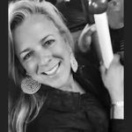 Jane Eckert - @bombaykitty - Instagram