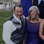 Jane Berhan Gray - @graysellshouses - Instagram