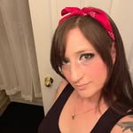 Janae Habeck - @naenerz34 - Instagram