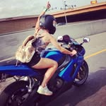 @janehammer2020 - Instagram