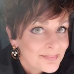 Jane Healey - @jcathealey - Instagram