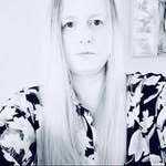 Sarah Jane MacQueen - @sustainable_body_beauty - Instagram