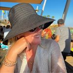Laura Jane Mulvey - @lauramulvey - Instagram