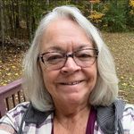 Janet Nadeau Bragg - @tropiklnanny - Instagram