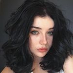 Jane Nieves - @cryinginthejoshler - Instagram