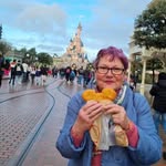Jane Strachan - @h3ckypeck - Instagram