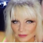 Jane Webb - @blondebrit12 - Instagram