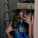 Janell Beck - @janell.beck.3 - Instagram