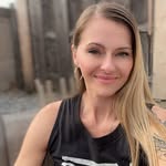 Janell Frank - @janell_love83 - Instagram