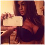 Janelle Hill - @rosaieda75 - Instagram