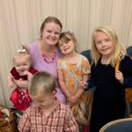 Janelle Holman - @1mom_vs_4kids - Instagram