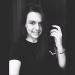 Janelle Larson - @emediong.edet.75 - Instagram