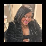 Janelle Lyons Gaither - @nellyinthepaint - Instagram