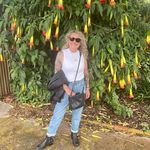 Janelle Wall - @jnell75 - Instagram