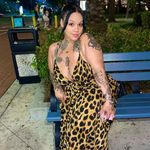 Janet Ashley - @janetash24 - Instagram