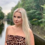 Janey Berube - @janey.berube - Instagram