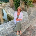 Janet Bourne - @bourne7707 - Instagram