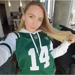 jane holmes cromwell - @cromwell1115 - Instagram