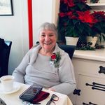 Janet Deering - @janetdee44 - Instagram
