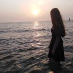 Jane Devitt - @jane_jln - Instagram