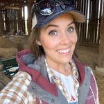 Janet Ferguson - @andthenweboughtafarm - Instagram