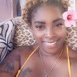 Janet Flowers - @rhovonflowers - Instagram